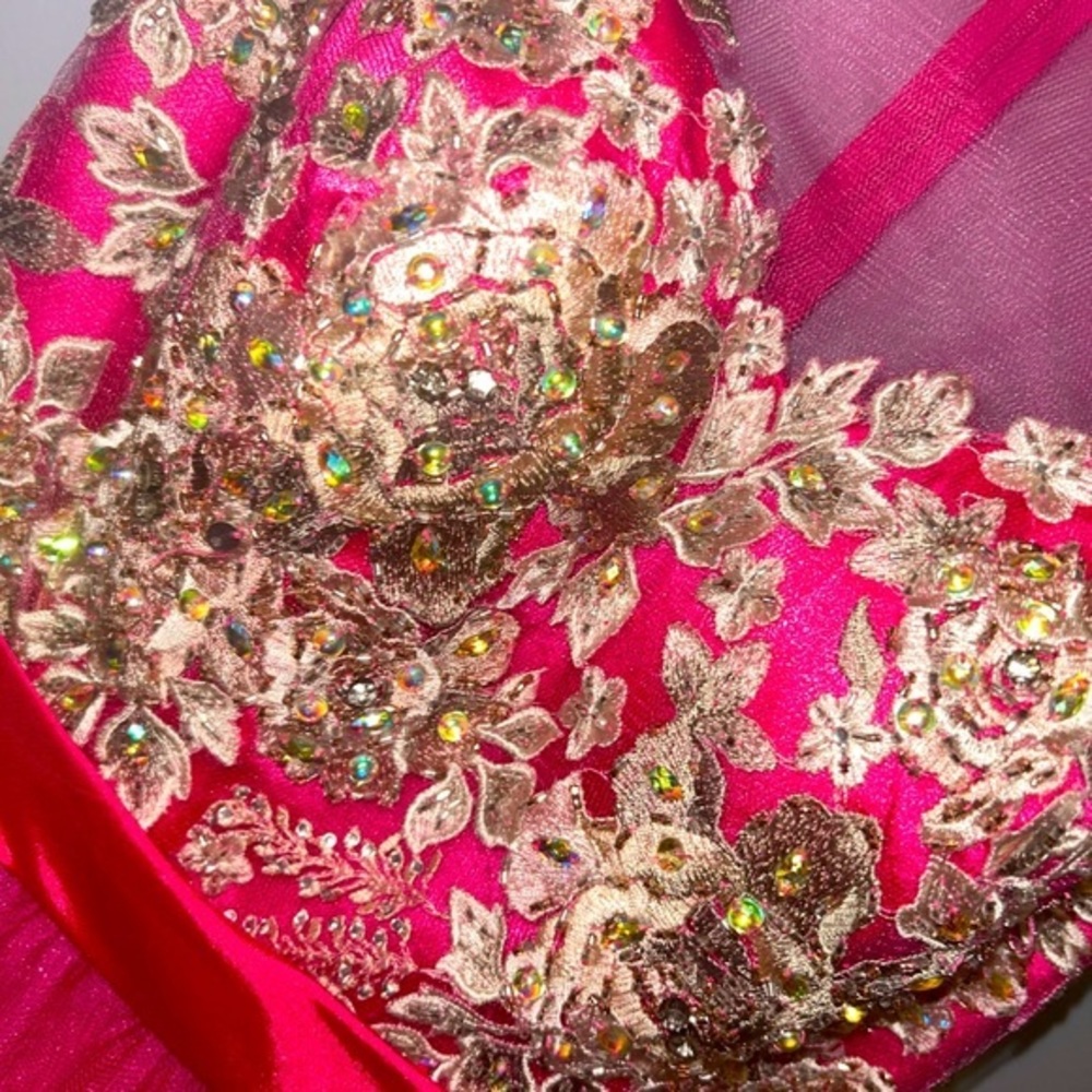 MoriLee HOT pink formal dress homecoming, prom, formal size 0